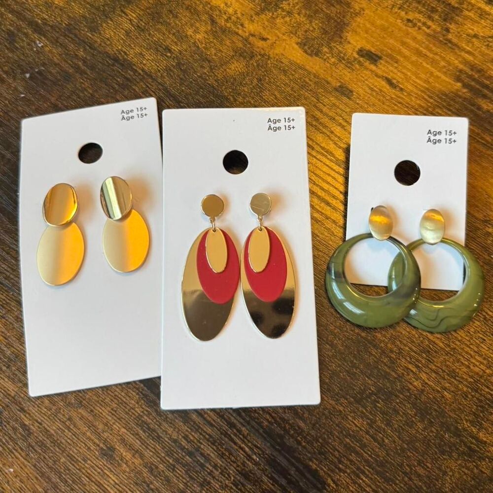 GAP NWT Gold Tone Boho Earring Bundle Statement Dangle Resin Hoop Set of 3